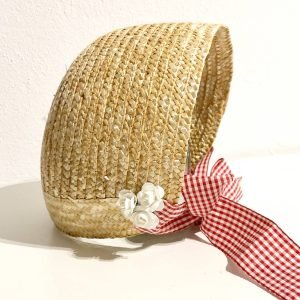 Capota de paja niña