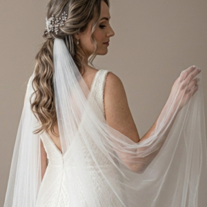 tocado de novia con perlas naturales y cristal